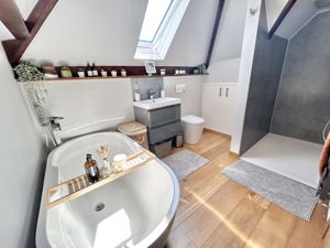 Photo 21- click for photo gallery